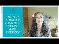 Do you look at your to-do list and freeze?  EFT Tapping 🙏
